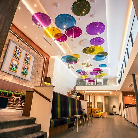 Sandman Signature Aberdeen Hotel & Spa ภายนอก รูปภาพ