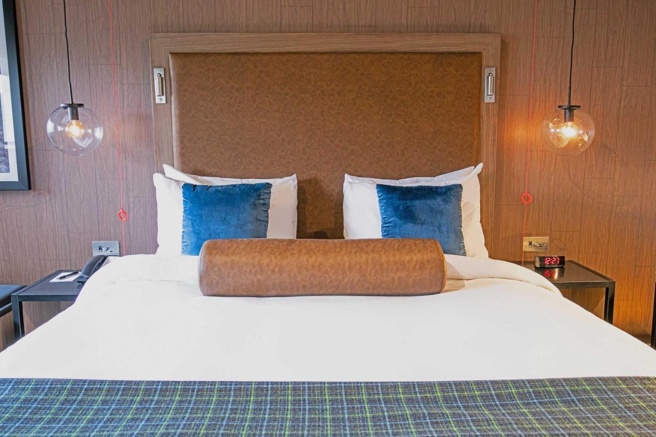 Sandman Signature Aberdeen Hotel & Spa ภายนอก รูปภาพ