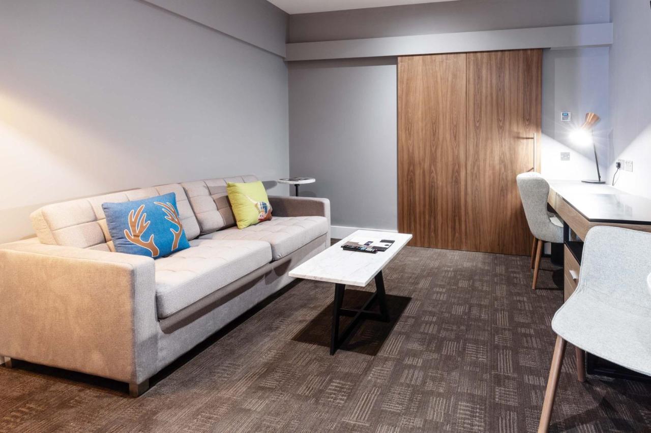 Sandman Signature Aberdeen Hotel & Spa ภายนอก รูปภาพ
