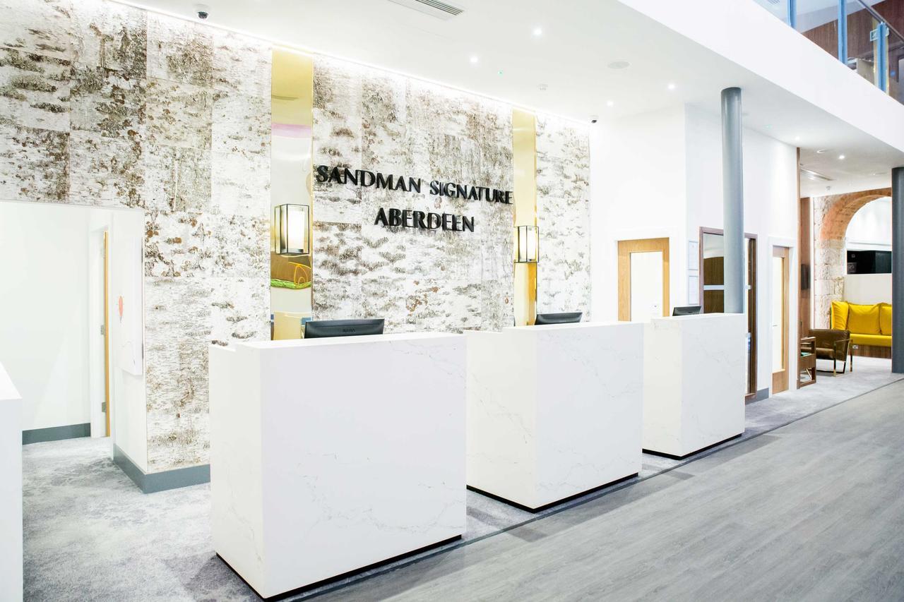 Sandman Signature Aberdeen Hotel & Spa ภายนอก รูปภาพ
